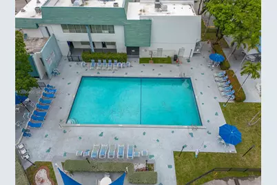 17570 Atlantic Blvd #210, Sunny Isles Beach, FL 33160 - Photo 31