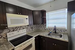 2801 NE 49th St, Fort Lauderdale, FL 33308 - Photo 3