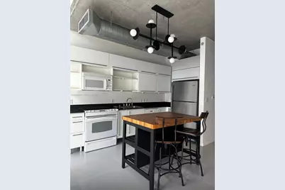 690 SW 1st Ct #1220, Miami, FL 33130 - Photo 3