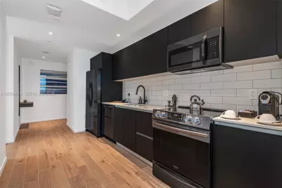 398 NE 5th St #3711, Miami, FL 33132 - Photo 5