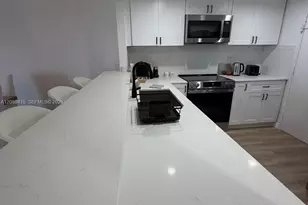 3725 S Ocean Dr, Hollywood, FL 33019 - Photo 19