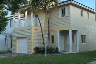 3175 NE 4th St, Homestead, FL 33033 - Photo 1