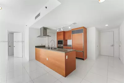 495 Brickell Ave #3311, Miami, FL 33131 - Photo 3