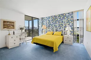 20100 W Country Club Dr, Aventura, FL 33180 - Photo 13