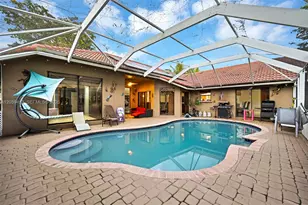 8622 NW 49th Dr, Coral Springs, FL 33067 - Photo 7