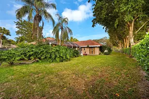 8622 NW 49th Dr, Coral Springs, FL 33067 - Photo 3