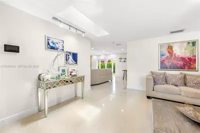 16820 NW 74th Ave, Hialeah, FL 33015 - Photo 5