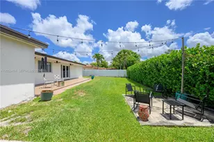 16820 NW 74th Ave, Hialeah, FL 33015 - Photo 31