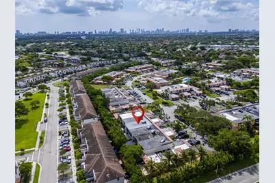 683 NE 206th Ter, Miami, FL 33179 - Photo 43