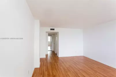 1420 Brickell Bay Dr #1604B, Miami, FL 33131 - Photo 15
