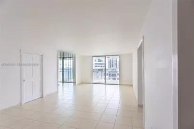 1420 Brickell Bay Dr #1604B, Miami, FL 33131 - Photo 5