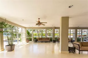 1420 Brickell Bay Dr, Miami, FL 33131 - Photo 19
