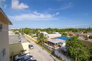 4758 W Flagler St, Miami, FL 33134 - Photo 11