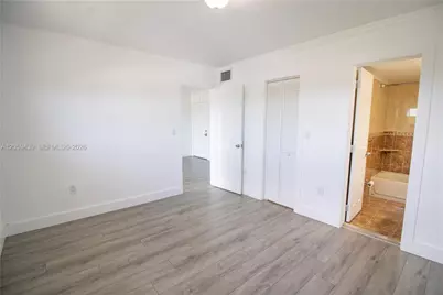 4758 W Flagler St #14, Miami, FL 33134 - Photo 7