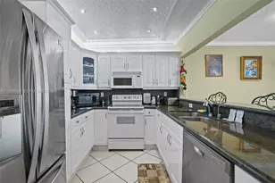 3725 S Ocean Dr, Hollywood, FL 33019 - Photo 11