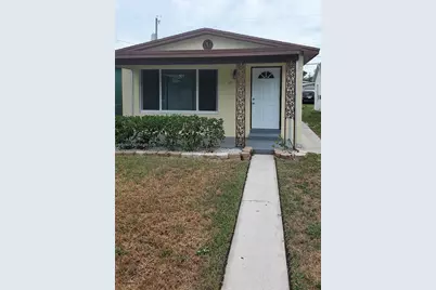 619 N D St, Lake Worth, FL 33460 - Photo 1