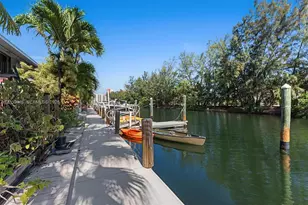 3732 NE 166th St, North Miami Beach, FL 33160 - Photo 37
