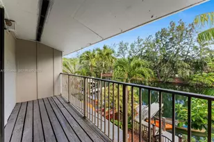 3732 NE 166th St, North Miami Beach, FL 33160 - Photo 25