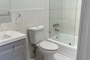 645 W 68th St, Hialeah, FL 33014 - Photo 19