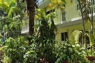 659 Meridian Ave, Miami Beach, FL 33139 - Photo 25