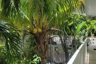 659 Meridian Ave, Miami Beach, FL 33139 - Photo 23