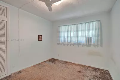 420 SW 71st Way, Pembroke Pines, FL 33023 - Photo 23