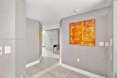 45 SW 9th St #1401, Miami, FL 33130 - Photo 19