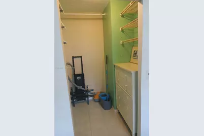2821 Somerset Dr #312, Lauderdale Lakes, FL 33311 - Photo 11