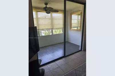 2821 Somerset Dr #312, Lauderdale Lakes, FL 33311 - Photo 19