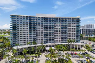 3800 S Ocean Dr, Hollywood, FL 33019 - Photo 33