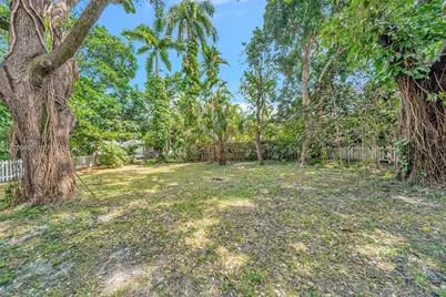 14995 NE 9th Ave, Miami, FL 33161 - Photo 27