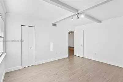 10145 NW 9th St Circle #101, Miami, FL 33172 - Photo 9