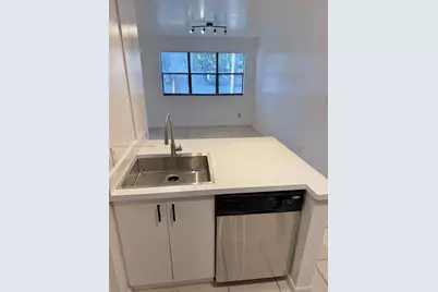 540 S Park Road #111-9, Hollywood, FL 33021 - Photo 9
