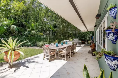 9350 SW 48 St, Miami, FL 33165 - Photo 15