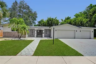 9350 SW 48th St, Miami, FL 33165 - Photo 3