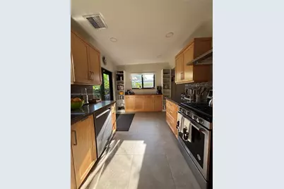 510 Raven Ave, Miami Springs, FL 33166 - Photo 9