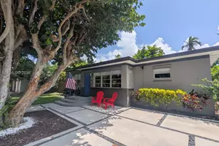 510 Raven Ave, Miami Springs, FL 33166 - Photo 3