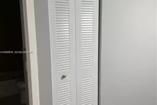 [Address not provided], Hialeah, FL 33014 - Photo 17