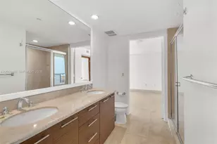 50 Biscayne Blvd, Miami, FL 33132 - Photo 25