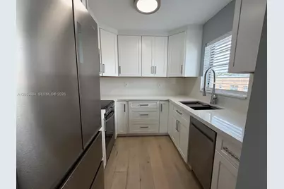 1235 Pennsylvania Ave #4E, Miami Beach, FL 33139 - Photo 15