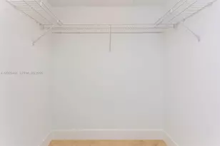 41 SE 5th St, Miami, FL 33131 - Photo 27