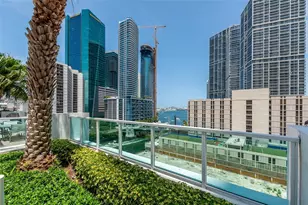 41 SE 5th St, Miami, FL 33131 - Photo 55