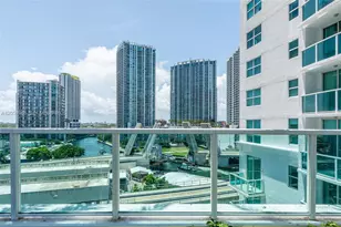 41 SE 5th St, Miami, FL 33131 - Photo 53