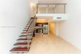 41 SE 5th St, Miami, FL 33131 - Photo 13