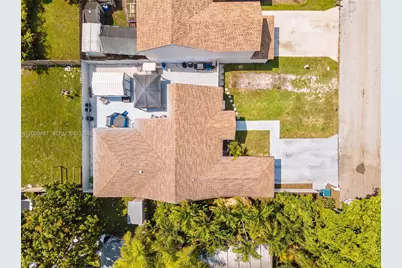 25050 SW 129th Ct, Homestead, FL 33032 - Photo 21