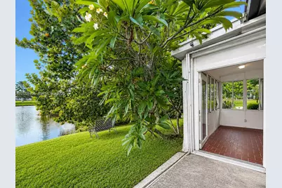 2401 NW 52nd St, Tamarac, FL 33309 - Photo 17