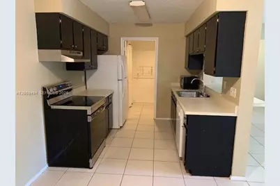 3904 NW Cinnamon Tree Cir, Jensen Beach, FL 34957 - Photo 7
