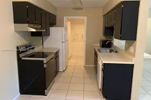 3904 NW Cinnamon Tree Cir, Jensen Beach, FL 34957 - Photo 7