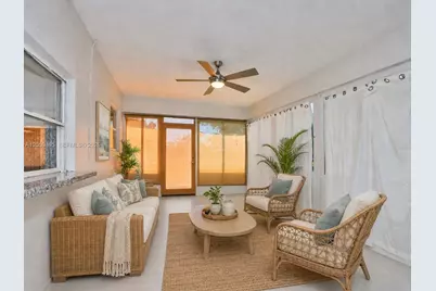 8691 NW 16th St, Pembroke Pines, FL 33024 - Photo 5