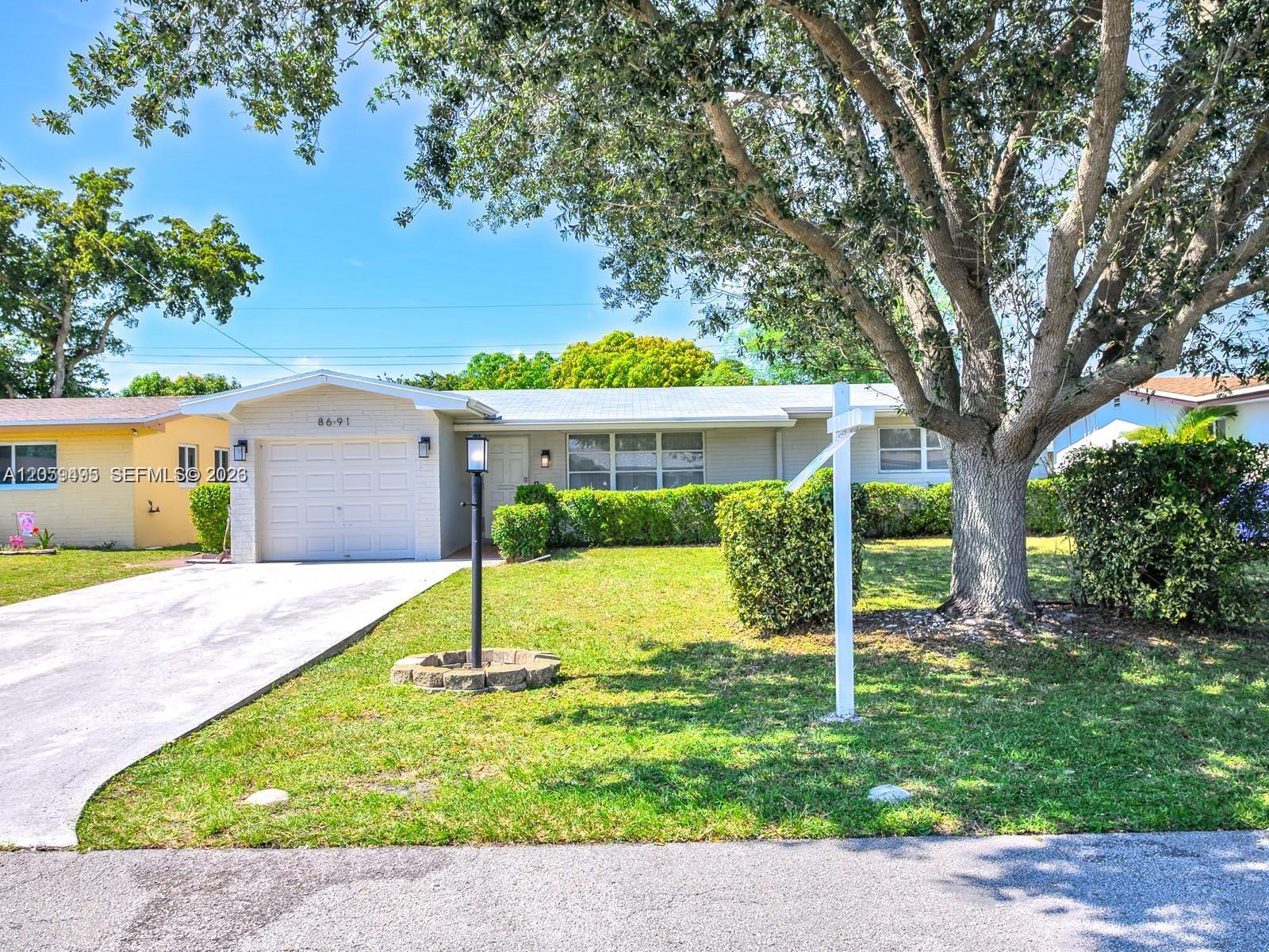 8691 NW 16th St - 8691 NW 16th St, Pembroke Pines, FL 33024 Luxury Property | Jose Angel Pina